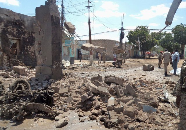 Τουλάχιστον 28 νεκροί από την επίθεση στη Σομαλία