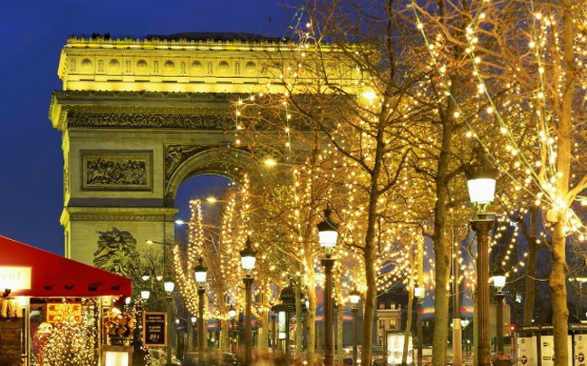 Η μαγεία των Χριστουγέννων στο Παρίσι!