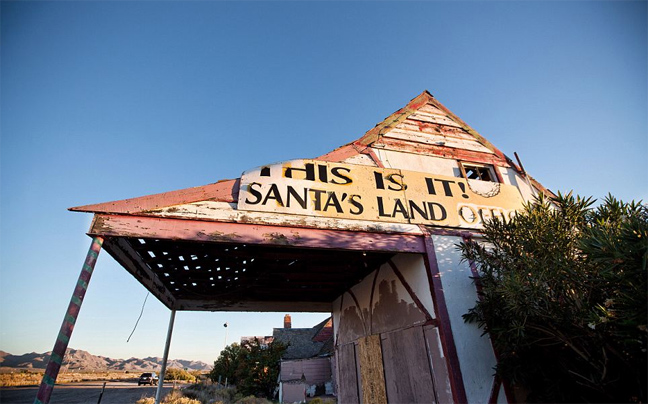Το εγκαταλειμμένο χριστουγεννιάτικο πάρκο της Αριζόνα