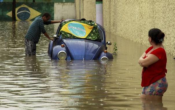 Δύο νεκροί από τις καταρρακτώδεις βροχές στο Ρίο ντε Τζανέιρο