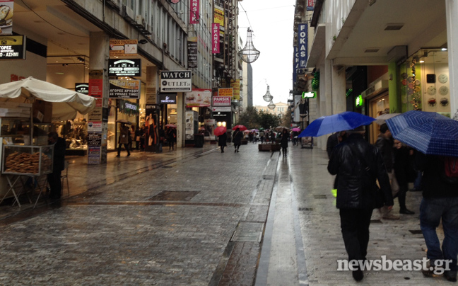 Αντιδράσεις του εμπορικού κόσμου στο άνοιγμα των καταστημάτων αύριο μέχρι τις 23:00