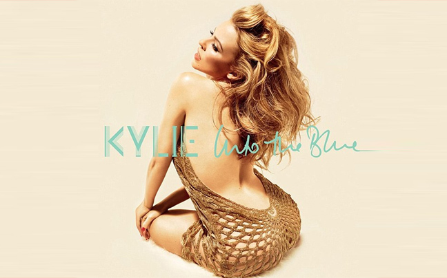 Η Kylie Minogue χωρίς εσώρουχα