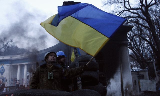 «Η Ουκρανική αντιπολίτευση να εγκαταλείψει τις απειλές και τα τελεσίγραφα»