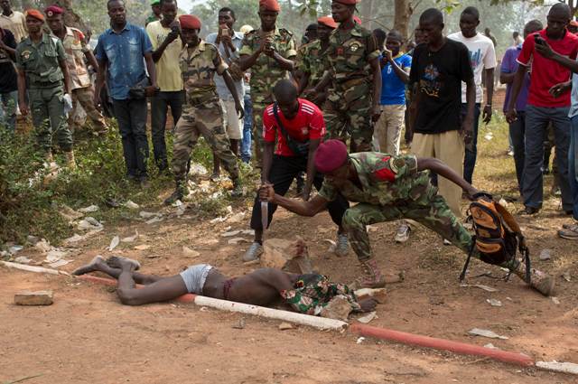 Φωτογραφίες φρίκης από την Κεντροαφρικανική Δημοκρατία