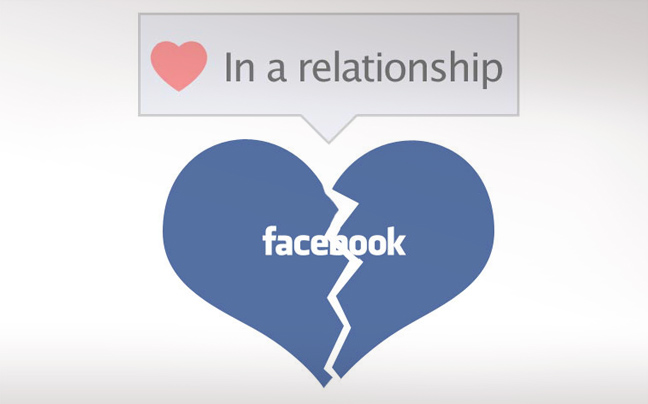 Το Facebook ξέρει αν θα κρατήσει η σχέση μας!