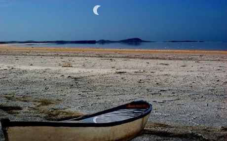 Σε έρημο μετατρέπεται η λίμνη Ούρμια