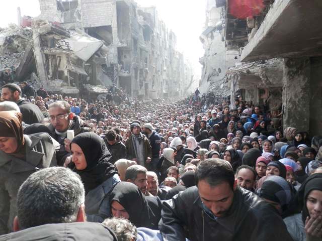 «Ο πόλεμος έχει βυθίσει τη Συρία σε μια φοβερή κοινωνικο-οικονομική κατάσταση»