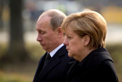 Κλιμάκωση στην Ουκρανία εκτιμούν Πούτιν και Μέρκελ