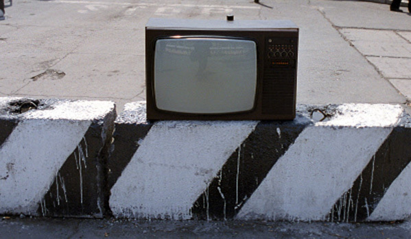 Απαγορεύθηκε η αναμετάδοση των ρωσικών τηλεοπτικών δικτύων στην Ουκρανία