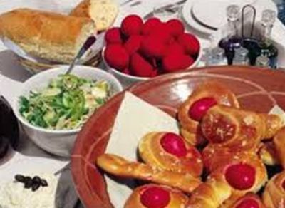 H Εκκλησία θα μοιράσει περισσότερες από 400.000 μερίδες πασχαλινού γεύματος