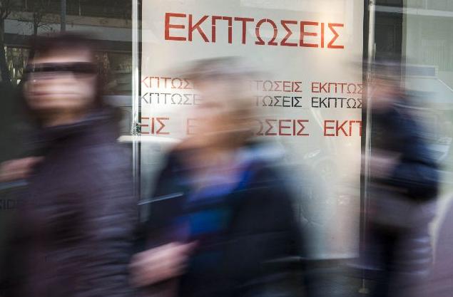 Κλειστό το 40% των καταστημάτων την πρώτη Κυριακή των θερινών εκπτώσεων