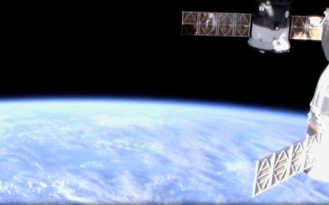 Ο Διεθνής Διαστημικός Σταθμός ξεκίνησε ζωντανή εκπομπή της Γης!