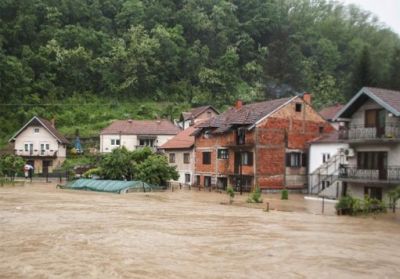 Σε κατάσταση έκτακτης ανάγκης 5 πόλεις της Σερβίας