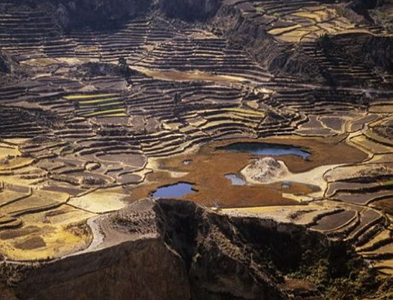 Τα φαράγγια Colca και Cotahuasi στο Περού