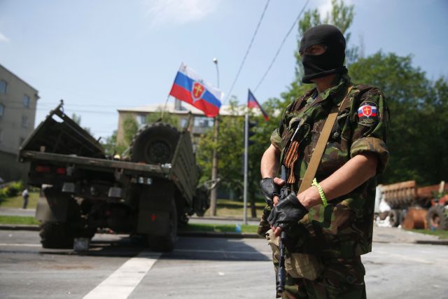 Κυρώσεις σε αυτονομιστές της ανατολικής Ουκρανίας επέβαλε η ΕΕ