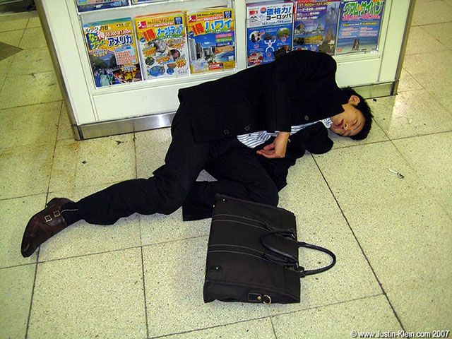 Οι μεθυσμένοι επιχειρηματίες της Ιαπωνίας