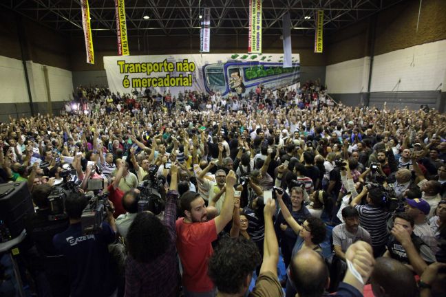 Αναστέλλεται η απεργία στο μετρό του Σάο Πάολο