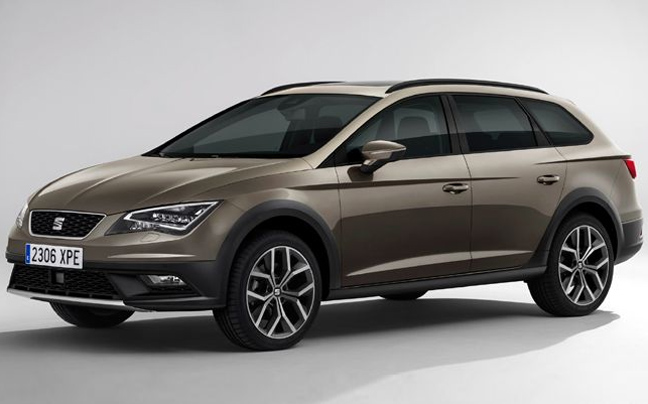 To SEAT Leon έγινε και crossover