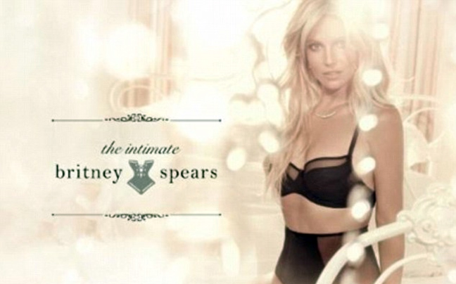 Σέξι εσώρουχα με την υπογραφή της Britney Spears