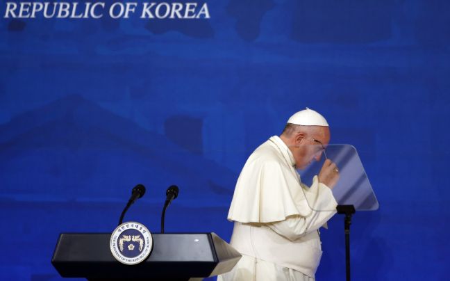 Προτροπή Πάπα σε Νότια και Βόρεια Κορέα να τα βρουν