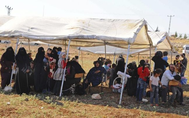 «Τουλάχιστον 2.000 Σύροι πρόσφυγες έχουν αποκλειστεί στα βουνά του Λιβάνου»