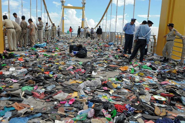  Η τραγωδία της γέφυρας στην Πνομ Πενχ