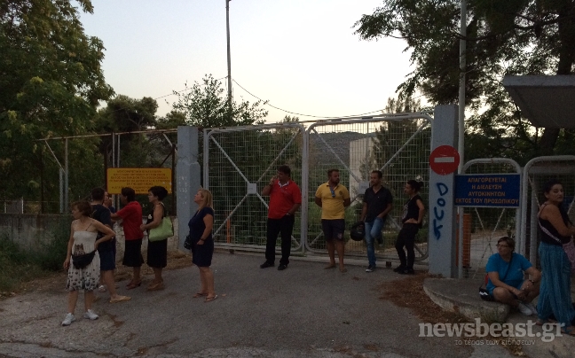 Συγκέντρωση διαμαρτυρίας για τον πυροβολισμό σκύλου