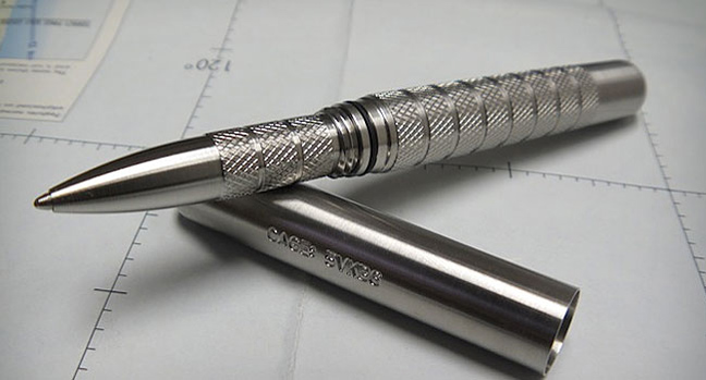  Το στιλό Embassy Tactical