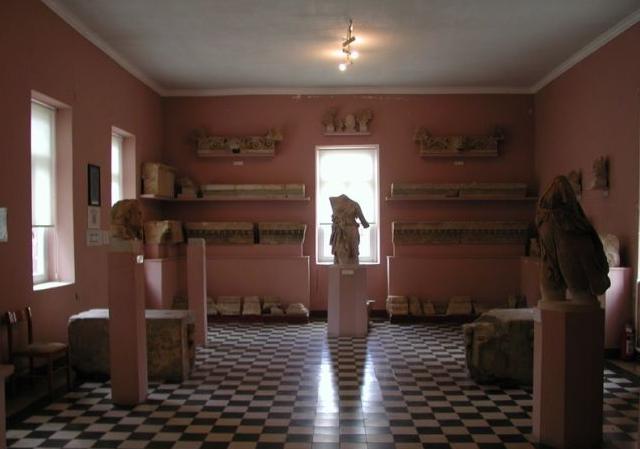 Ανοίγει ξανά από αύριο το Αρχαιολογικό Μουσείο Τεγέας