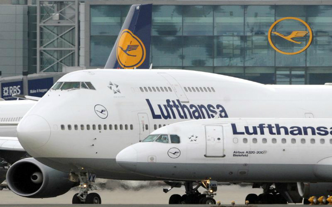 Η Lufthansa ακυρώνει τους εορτασμούς για τα 60ά γενέθλιά της