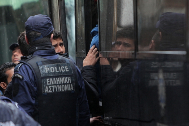 Συνεχίζονται οι έρευνες της ΕΛΑΣ για παράτυπους μετανάστες στη Θεσσαλονίκη