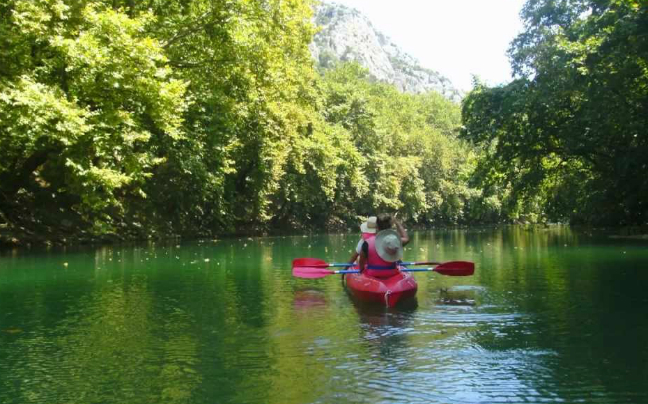 Στον Πηνειό για μια ξεχωριστή εμπειρία canoe kayak