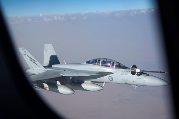 Νέες αεροπορικές επιδρομές των ΗΠΑ σε Ιράκ και Συρία