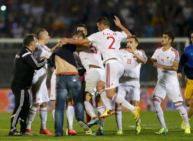 «Ο ποδοσφαιρικός αγώνας στο Βελιγράδι ήταν κάτι περισσότερο από παιχνίδι»