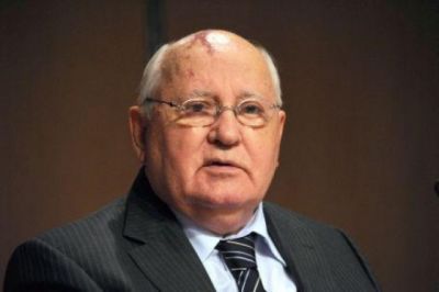 Γκορμπατσόφ: Η Αμερική μάς παρασύρει σε ένα νέο Ψυχρό Πόλεμο