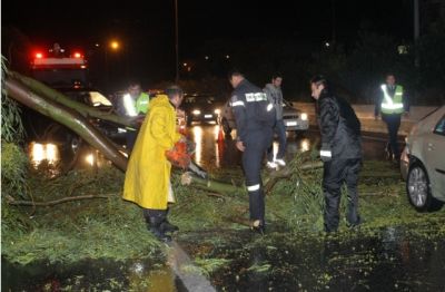 Ισχυρή βροχόπτωση προξένησε προβλήματα στο Ηράκλειο