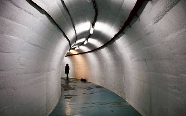 τσιμεντένια υπόγεια αντιπυρηνική πολιτεία του Τίτο