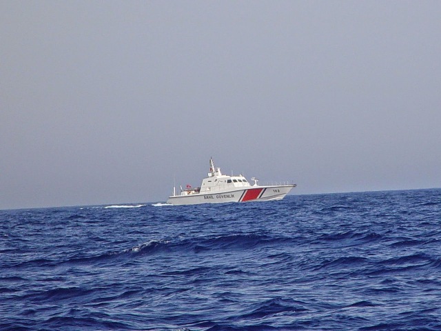 Τουρκικό σκάφος εμβόλισε ανεμότρατα στο Θρακικό Πέλαγος
