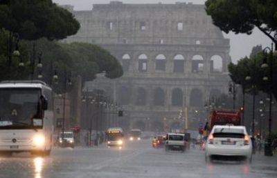 Ακραία καιρικά φαινόμενα θα πλήξουν αύριο τη Ρώμη