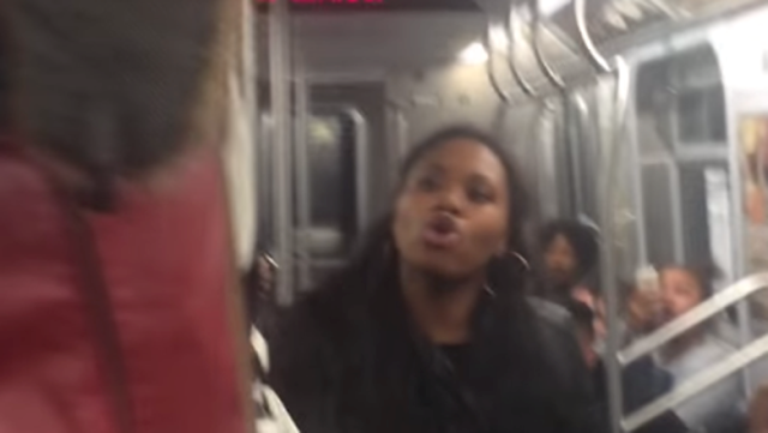Απίστευτος καυγάς στο μετρό της Νέας Υόρκης