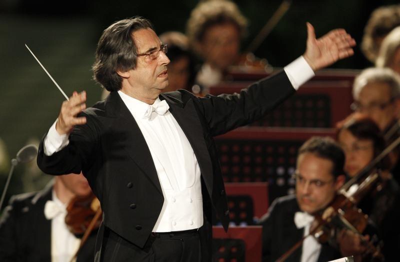 Μια μέση λύση έσωσε την ορχήστρα και τη χορωδία της Όπερας της Ρώμης