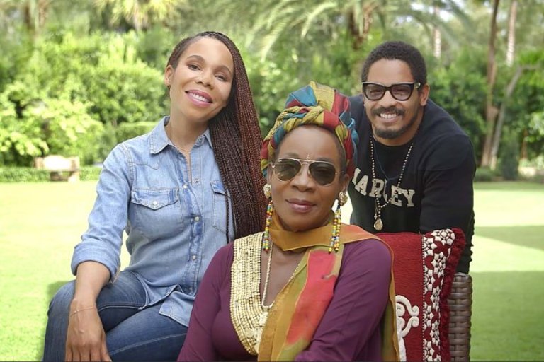 Δείτε τη σύζυγο και τα παιδιά του Bob Marley