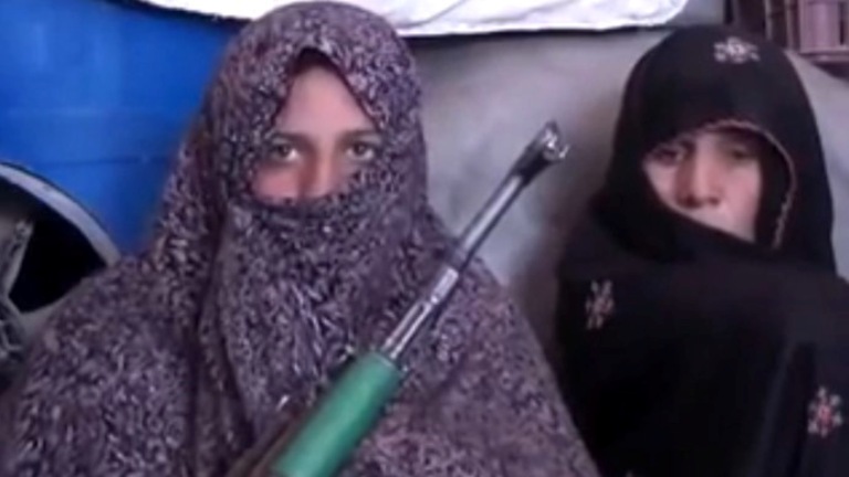 Μητέρα πήρε εκδίκηση και σκότωσε τουλάχιστον 25 Ταλιμπάν