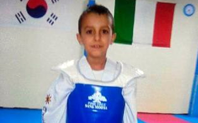 Αγόρι βρέθηκε στραγγαλισμένο σε χαντάκι στη Σικελία