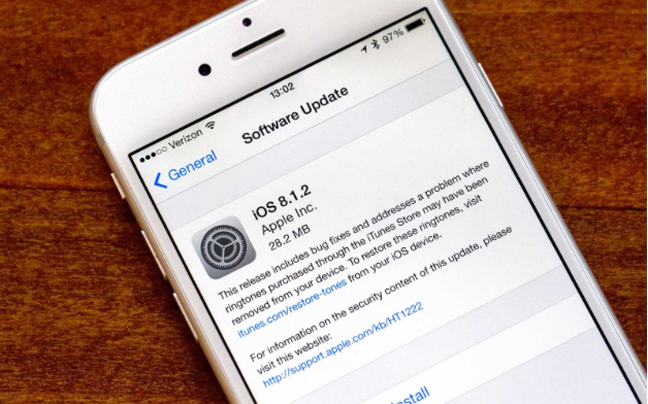 H Αpple έκανε διαθέσιμη την iOS 8.1.2