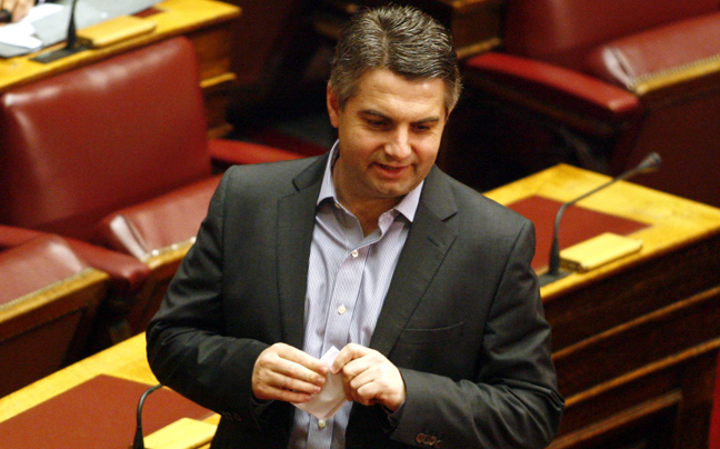 Κωνσταντινόπουλος: «Δώρο» προς τους βουλευτές του οι εξαγγελίες Τσίπρα