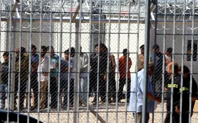 Απέδρασαν από την Αμυγδαλέζα 10 μετανάστες