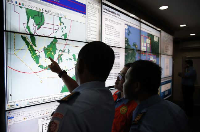 Οι πιλότοι της AirAsia απενεργoποίησαν το σύστημα προστασίας πτήσης