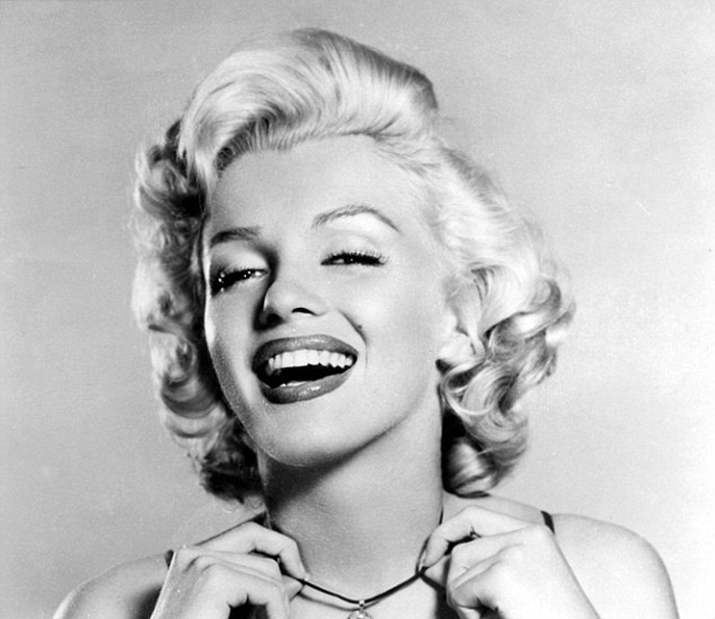 Η Marilyn Monroe το νέο πρόσωπο της Max Factor