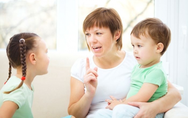 Δέκα πράγματα που δεν πρέπει να πείτε στα παιδιά σας